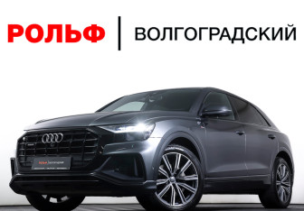 Подержанный автомобиль Audi Q8 2019 года (33 фото)