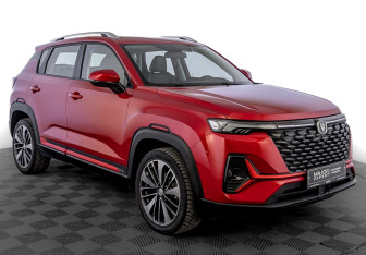 Подержанный автомобиль Changan CS35PLUS 2023 года (3 фото)