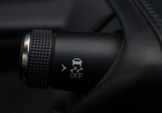 Подержанный автомобиль Lexus ES 2018 года (18 фото)