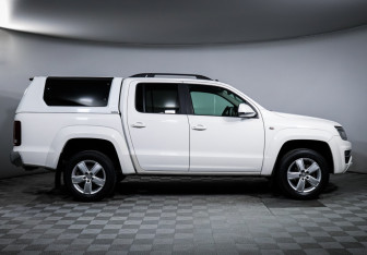 Подержанный автомобиль Volkswagen Amarok 2017 года (4 фото)
