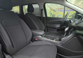 Подержанный автомобиль Ford Kuga 2019 года (10 фото)