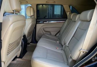 Подержанный автомобиль Kia Sorento 2012 года (22 фото)