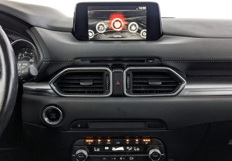 Подержанный автомобиль Mazda CX-5 2019 года (17 фото)
