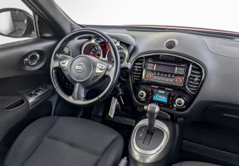 Подержанный автомобиль Nissan Juke 2013 года (28 фото)