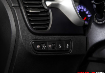 Подержанный автомобиль Kia Rio Hatchback 2022 года (13 фото)