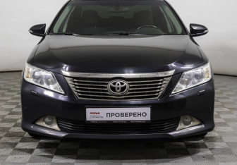 Подержанный автомобиль Toyota Camry Sedan 2014 года (2 фото)