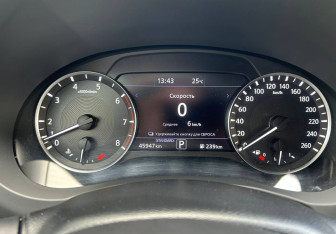 Подержанный автомобиль Infiniti QX50 2019 года (15 фото)