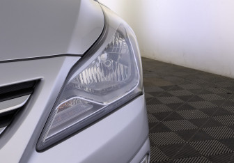 Подержанный автомобиль Hyundai Solaris Sedan 2015 года (11 фото)