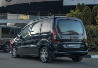 Подержанный автомобиль Citroen Berlingo 2014 года (5 фото)