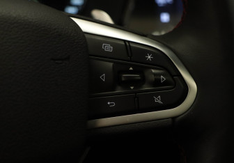 Подержанный автомобиль Geely Tugella 2023 года (12 фото)