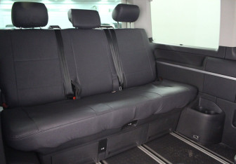 Подержанный автомобиль Volkswagen Multivan 2015 года (12 фото)