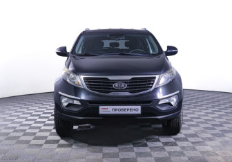 Подержанный автомобиль Kia Sportage 2011 года (2 фото)
