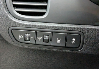 Подержанный автомобиль Kia Rio Hatchback 2020 года (5 фото)