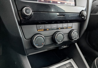 Подержанный автомобиль Skoda Octavia Liftback 2019 года (21 фото)