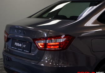 Подержанный автомобиль LADA (ВАЗ) Vesta Sedan 2018 года (22 фото)