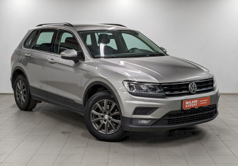 Подержанный автомобиль Volkswagen Tiguan 2019 года (3 фото)