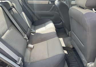 Подержанный автомобиль Chevrolet Lacetti Sedan 2008 года (11 фото)
