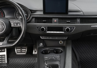 Подержанный автомобиль Audi A5 Coupe 2016 года (14 фото)