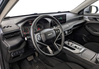 Подержанный автомобиль Haval Jolion 2022 года (15 фото)