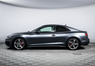 Подержанный автомобиль Audi A5 Coupe 2021 года (8 фото)