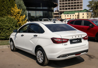 Подержанный автомобиль LADA (ВАЗ) Vesta Sedan 2024 года (5 фото)
