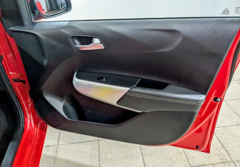 Подержанный автомобиль Kia Picanto 2022 года (23 фото)