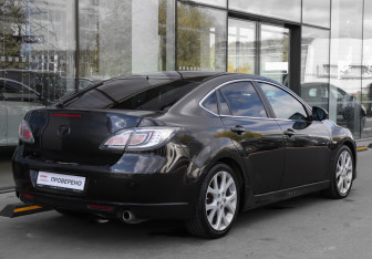 Подержанный автомобиль Mazda 6 Liftback 2008 года (4 фото)