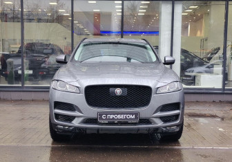 Подержанный автомобиль Jaguar F-Pace 2020 года (2 фото)
