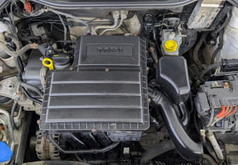 Подержанный автомобиль Volkswagen Polo Sedan 2019 года (9 фото)