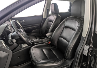 Подержанный автомобиль Nissan Qashqai 2011 года (20 фото)