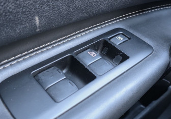 Подержанный автомобиль Nissan Qashqai+2 2013 года (16 фото)