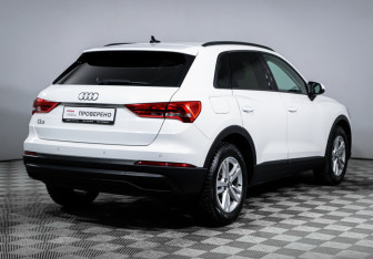 Подержанный автомобиль Audi Q3 2020 года (5 фото)
