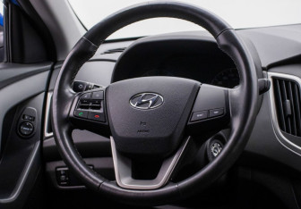 Подержанный автомобиль Hyundai Creta 2018 года (15 фото)