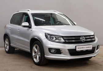 Подержанный автомобиль Volkswagen Tiguan 2016 года (3 фото)