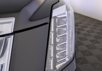 Подержанный автомобиль Cadillac Escalade Suv 2020 года (11 фото)