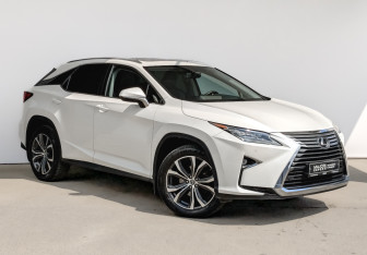 Подержанный автомобиль Lexus RX 2018 года (3 фото)