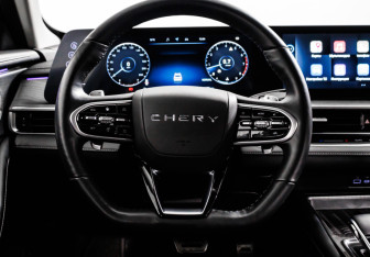 Подержанный автомобиль Chery Arrizo 8 2023 года (15 фото)