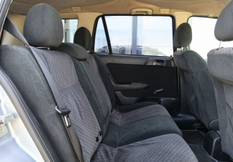 Подержанный автомобиль Opel Astra Wagon 2003 года (19 фото)