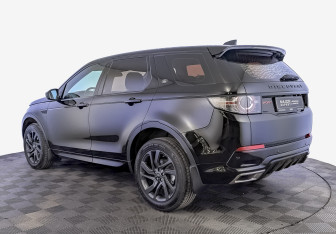 Подержанный автомобиль Land Rover Discovery Sport 2017 года (7 фото)