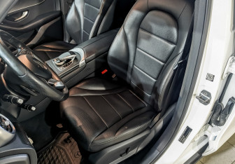 Подержанный автомобиль Mercedes-Benz GLC Coupe 2017 года (20 фото)