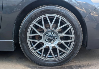 Подержанный автомобиль Subaru Impreza Sedan 2012 года (17 фото)