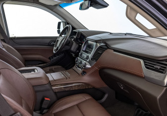 Подержанный автомобиль Chevrolet Tahoe 2016 года (13 фото)