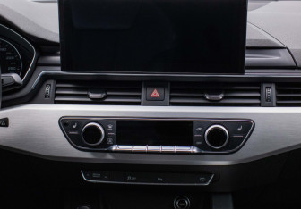 Подержанный автомобиль Audi A5 Liftback 2018 года (14 фото)