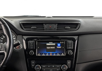 Подержанный автомобиль Nissan Qashqai 2021 года (17 фото)