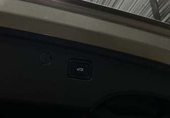 Подержанный автомобиль Wey 05 2023 года (11 фото)