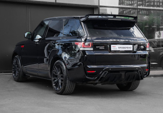 Подержанный автомобиль Land Rover Range Rover Sport 2015 года (6 фото)