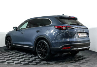 Подержанный автомобиль Mazda CX-9 2021 года (7 фото)