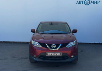 Подержанный автомобиль Nissan Qashqai 2018 года (2 фото)