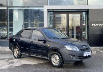 Подержанный автомобиль LADA (ВАЗ) Granta Sedan 2012 года (3 фото)