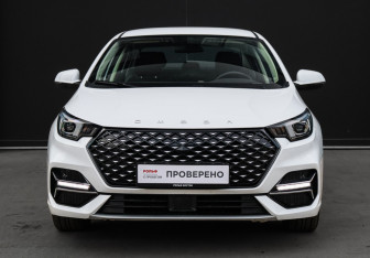 Подержанный автомобиль Omoda S5 2024 года (2 фото)